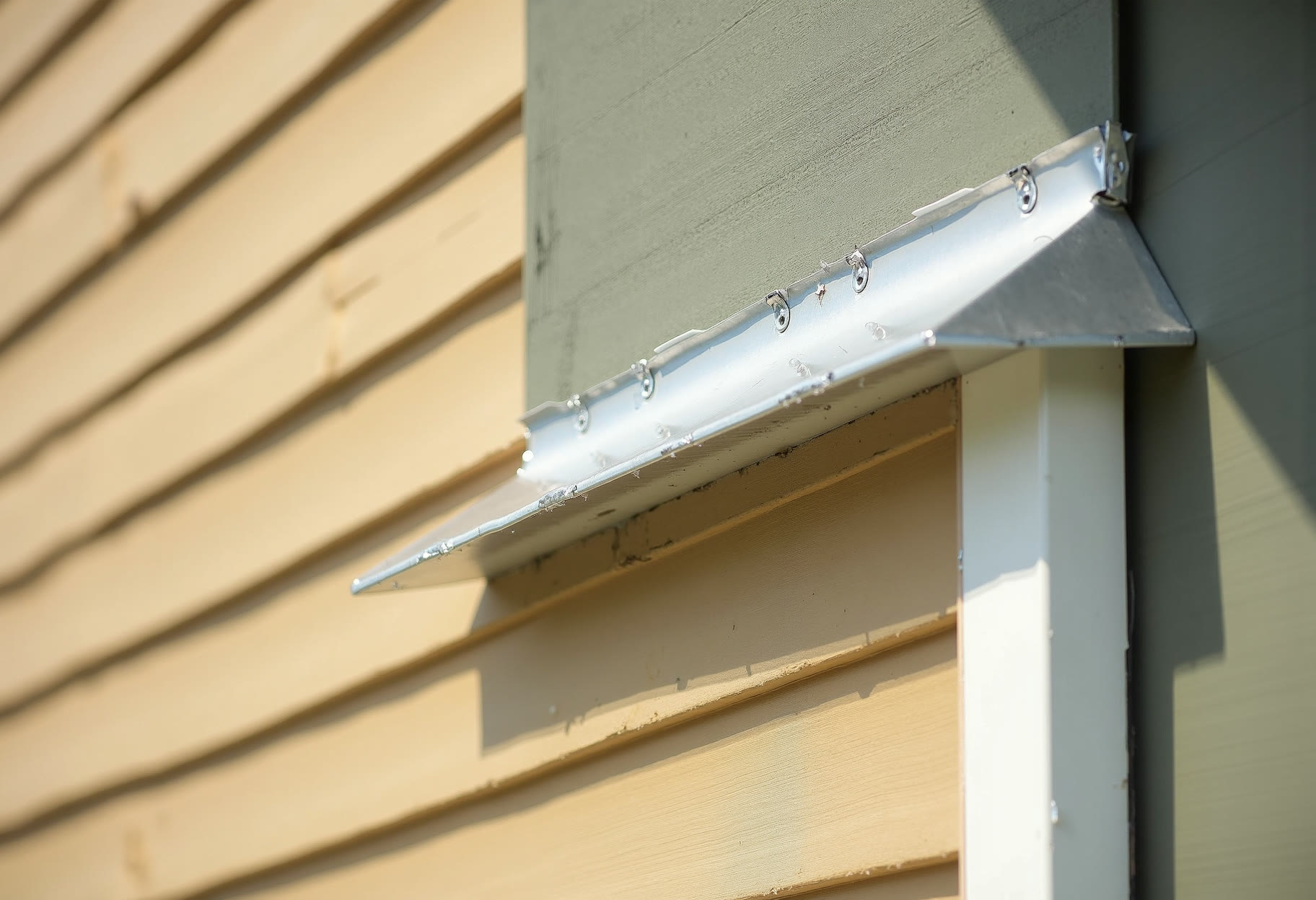 House Wrap, Trim & Corner Detail